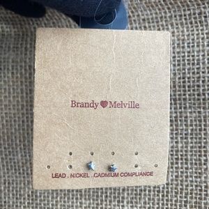 Brandy Melville Tin Star Earrings